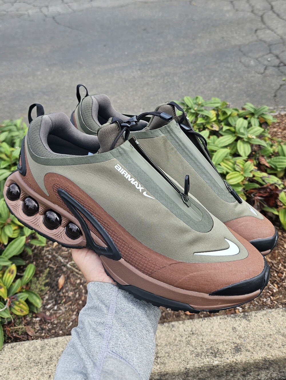 Men's Nike Air Max DN Roam